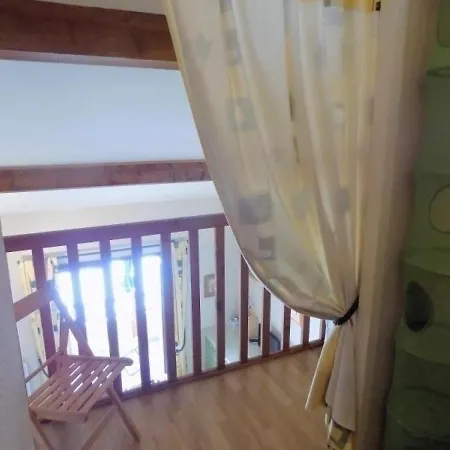 Appartement Saint-palais-sur-mer, 3 Pièces, 4 Personnes - Fr-1-305-1353